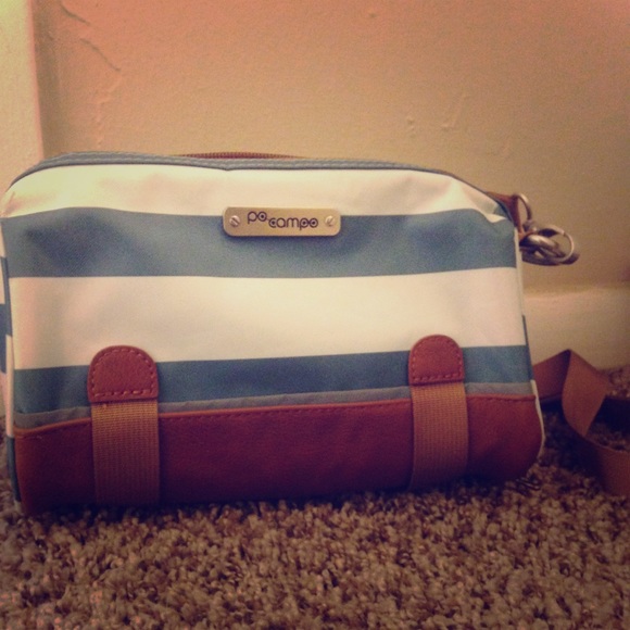 Po Campo Handbags - Blue & White Po Campo Kings Handlebar Bag